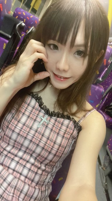 Watch Cathy's leaked NSFW photo on TwXstars