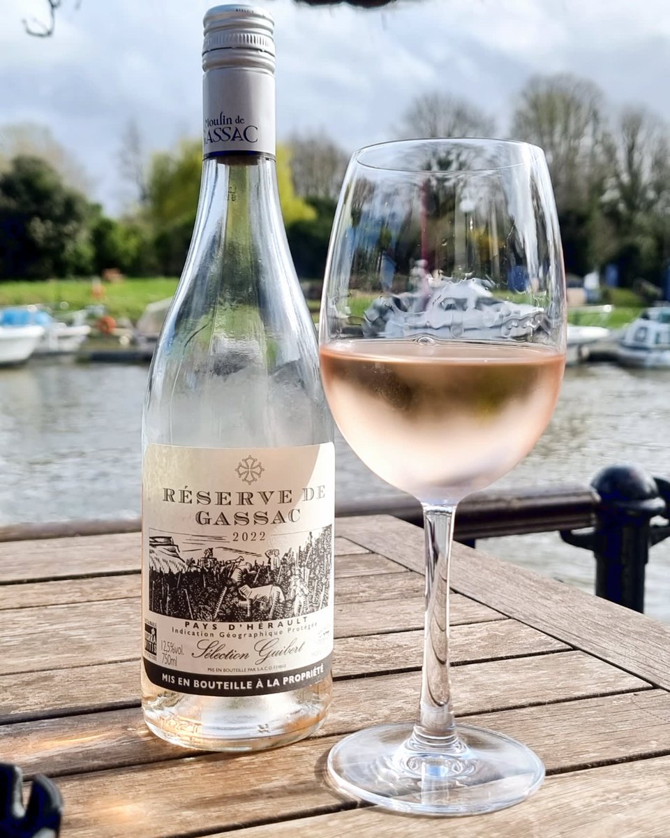 MagpieSunbury's tweet photo. We got idea how to make river - view garden even nicer 😏

Who of us don't like to enjoy glass ( or bottle 🤫)  of rose watching early, spring sun above the river ? 🌞

Come and try it with us ! https://t.co/EoymHanpfu