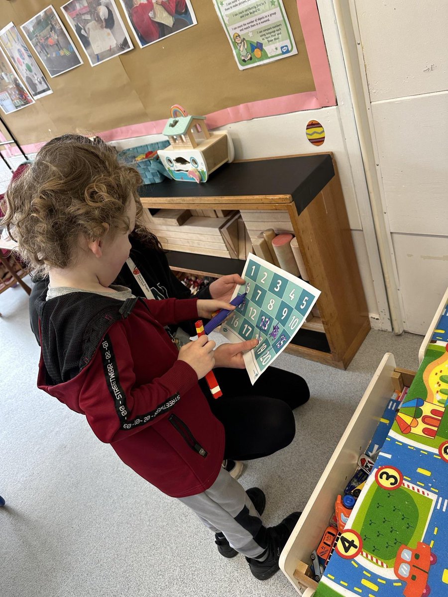 sherburnhungate's tweet photo. A fantastic turn out for the Nursery Open classroom! The parents and children had a great time completing an Easter Egg Hunt! #SHPEYFS #EasterEggHunt #SHPCommunity #ParentPartnership https://t.co/E7nLG8xf2q