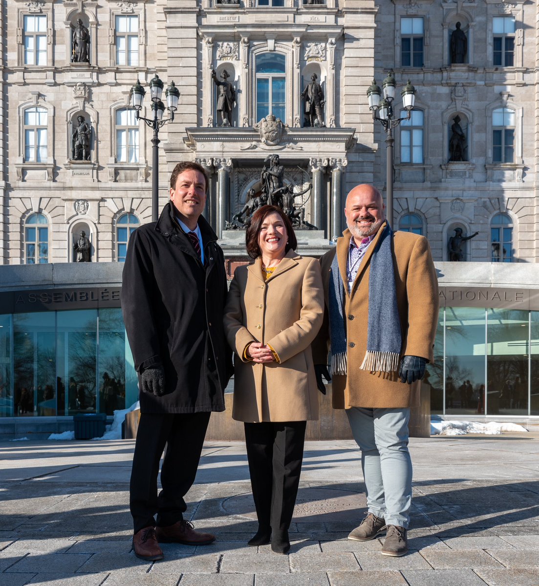 L’AHQ, représentée par <a href="/Vero_Tremblay/">Véronyque Tremblay, MBA, ASC</a>, l’AHRQ, représentée par <a href="/Alupa_Clarke/">Alupa A. Clarke</a> et l’AHGM, représentée par <a href="/jsboudreault/">Jean-Seb Boudreault</a> étaient ensemble hier à l’#Assnat pour défendre les intérêts des hôteliers québécois auprès des élus, dans le cadre des journées de rayonnement AHQ-AQS.