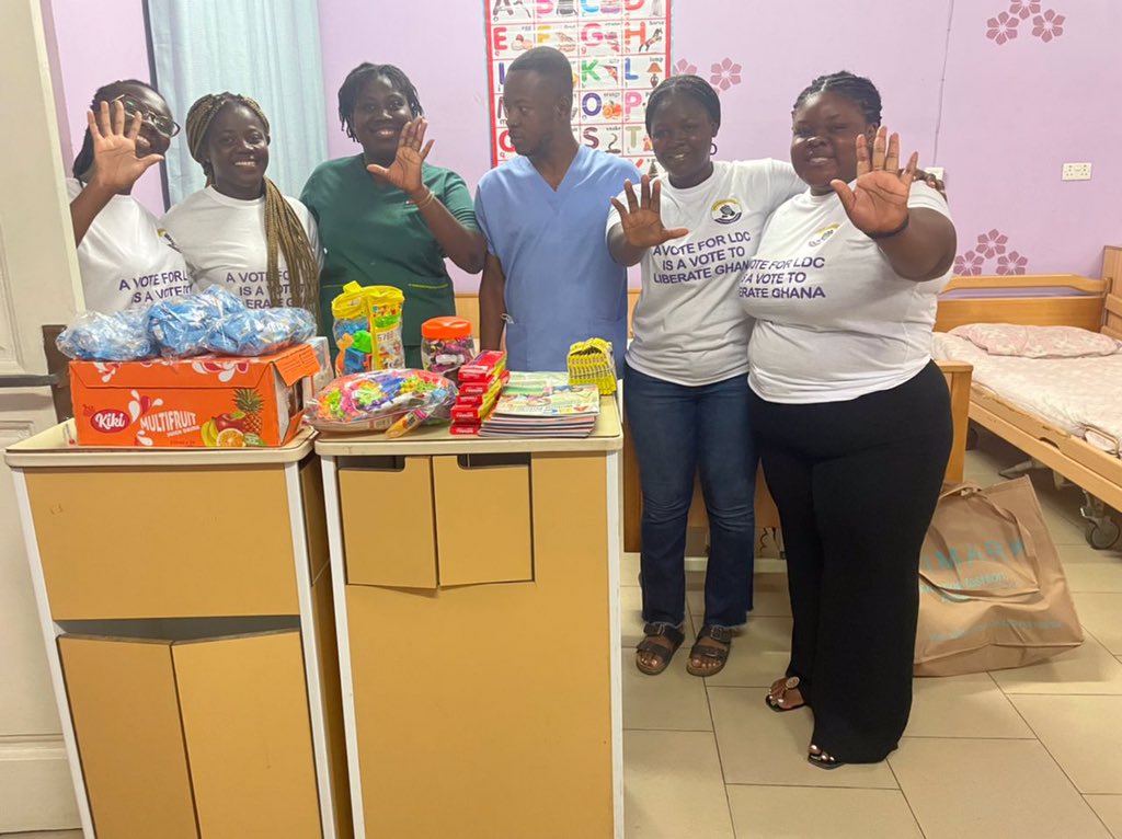 GhanaLdc's tweet photo. The LDC visited the Ashongman Community Hospital to confront staff and patients and also presented materials to give a facelift to the children's ward to aid the recovery of patients. Our children of today are our leaders of tomorrow. 
#GhanaB3sore 💛🤍💜
Vote #5 https://t.co/cNC1Li5sZq