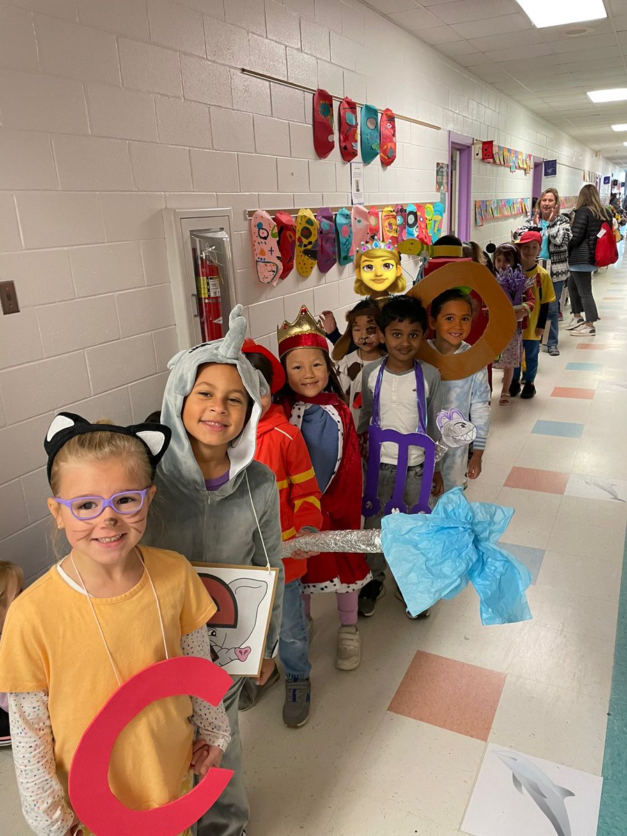 MissHKinder's tweet photo. Letterland parade day!!! 🎉 https://t.co/YRQW1T6ZWu