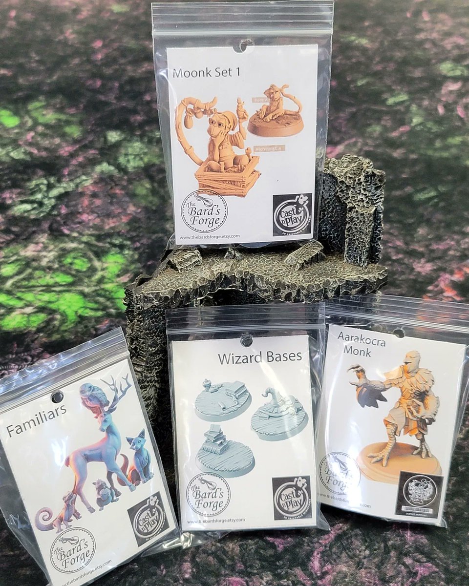 GigaBitesSocial's tweet image. The restock of @the.bards.forge minis brought our favorite fearless felines and their friends who like to monkey around! These rising minis are perfect for a game with a fun flair!
#tabletopmini #tabletopminiatures #tabletopcommunity #resinminiatures #cats #tabaxi #minis #furries