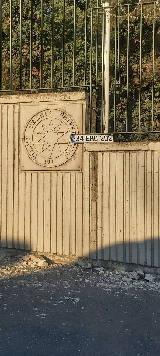 34EHD202 #plakamikaybettik #kayipplaka #plakabulundu 34 EHD 202  Ytu yani kopru yolu