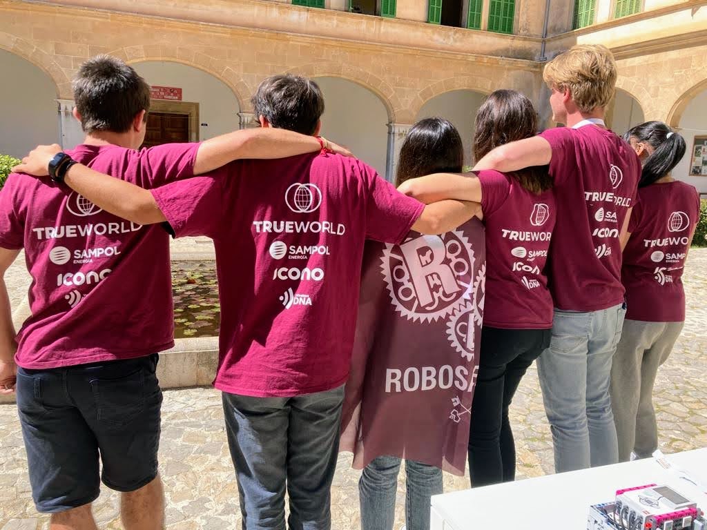 Col·legi Sant Pere tweet media