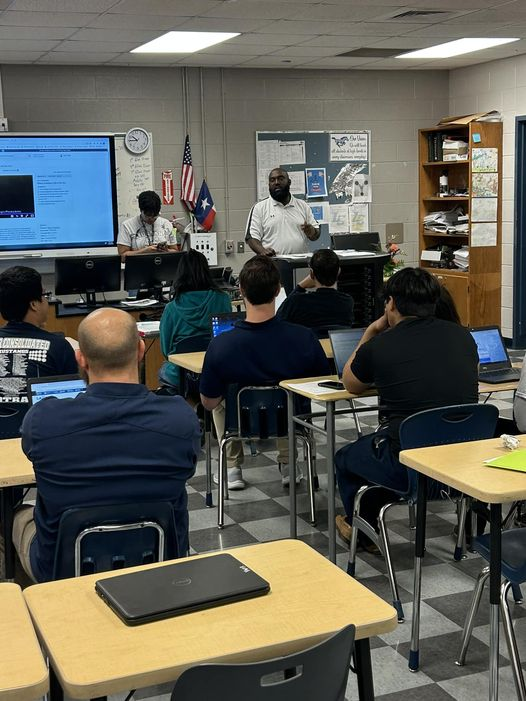 Coach Bailey #LeadingByExample with his science team at Lamar CHS!  Today they are discussing lab safety best practices and department priorities. #TeacherLeaders  #Science