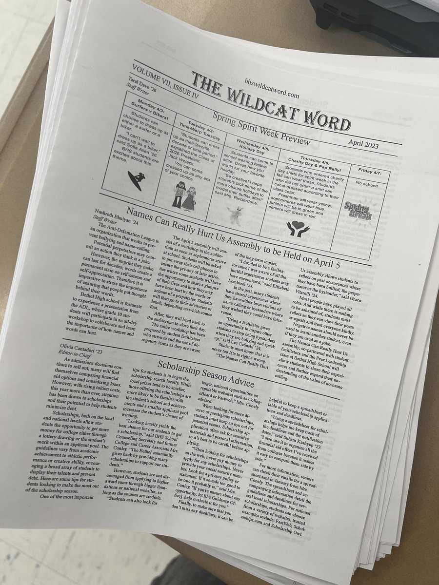 The April edition of the Wildcat Word is here! Pick up a copy in the LLC, main office, or get one from your English teacher!