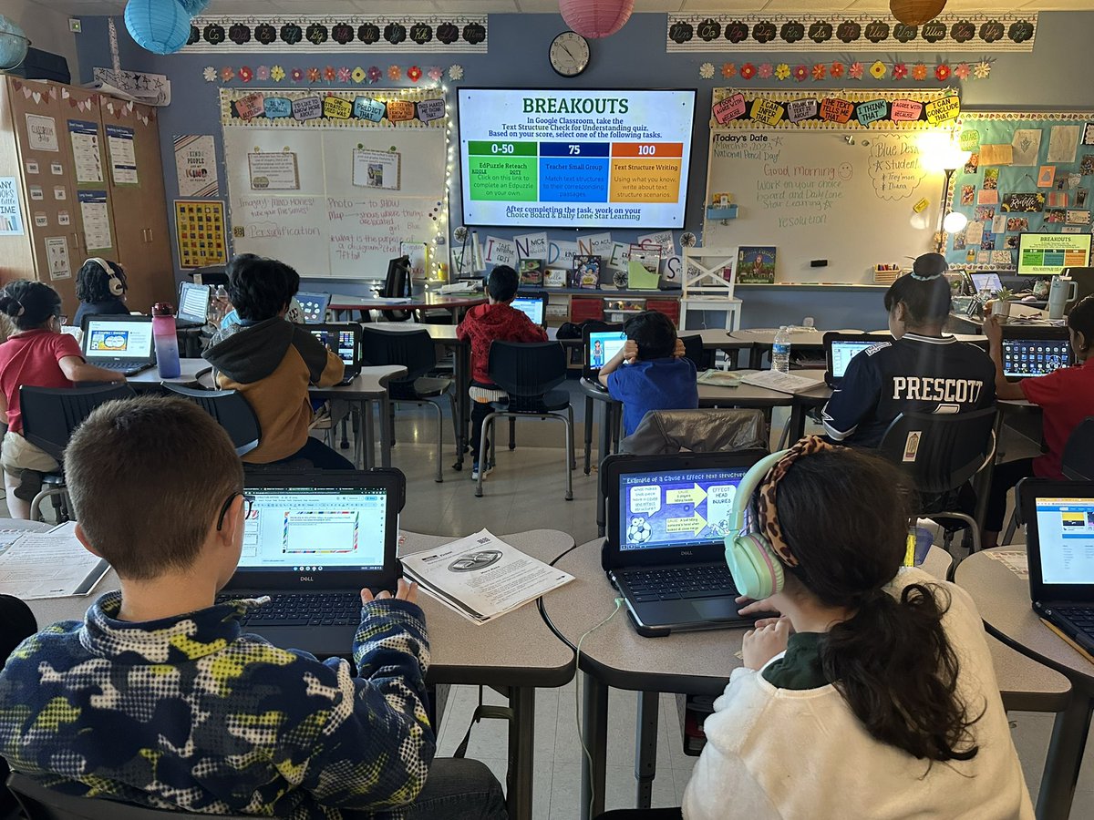 MsRiddle20's tweet photo. Today we completed our Text Structure STAAR Review. Students completed a short check for understanding and completed a differentiated assignment based on their score! #rangeridernation https://t.co/vLDcGQDqpA