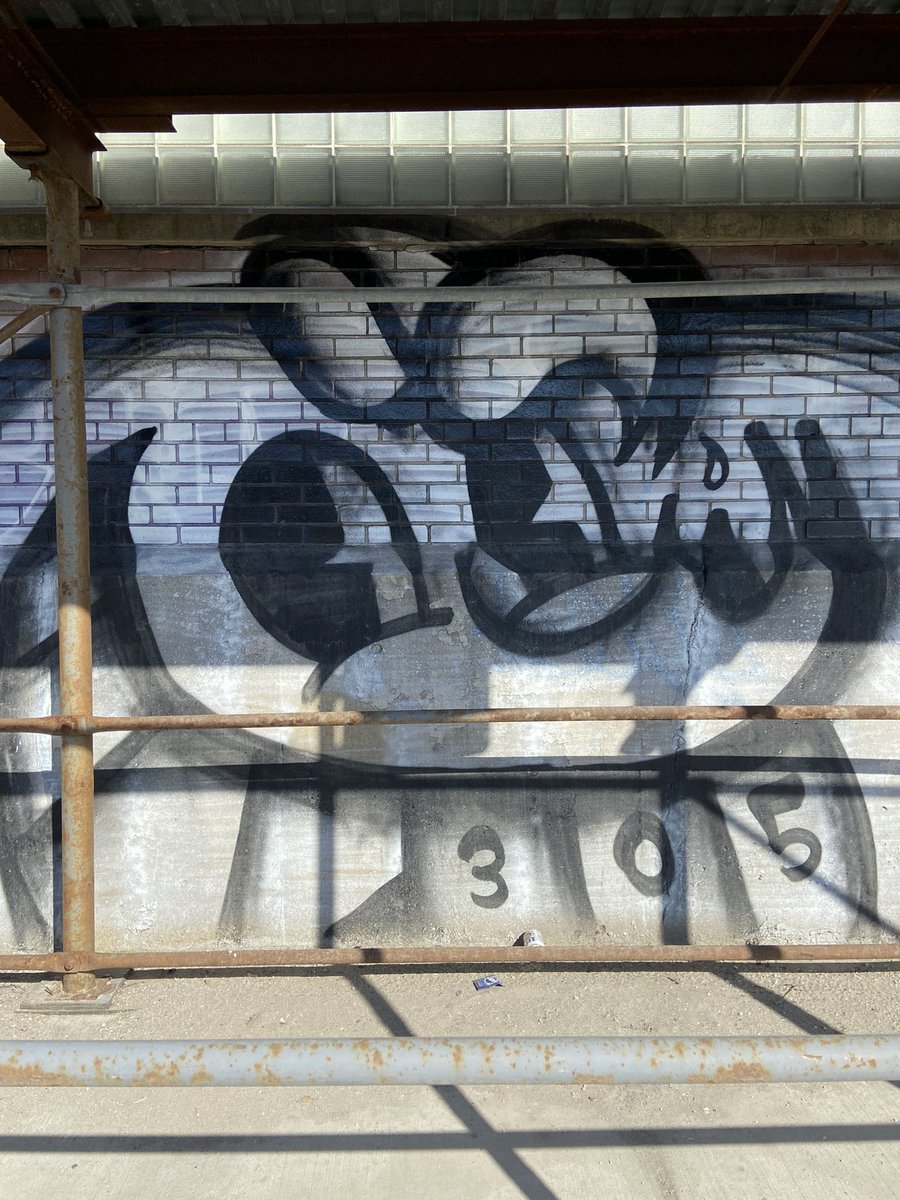 _MarkPure32's tweet photo. South Side Chicago abandoned factory… #Zwon #Fact #Atomic #Tdm @graffitichicago @GraffitiRadical #GraffitiArt #chicagograffiti @GraffitiDocFilm @GraffitiArtMag @at149st @StreetArtDream #StreetArt https://t.co/hXQAueDyrl