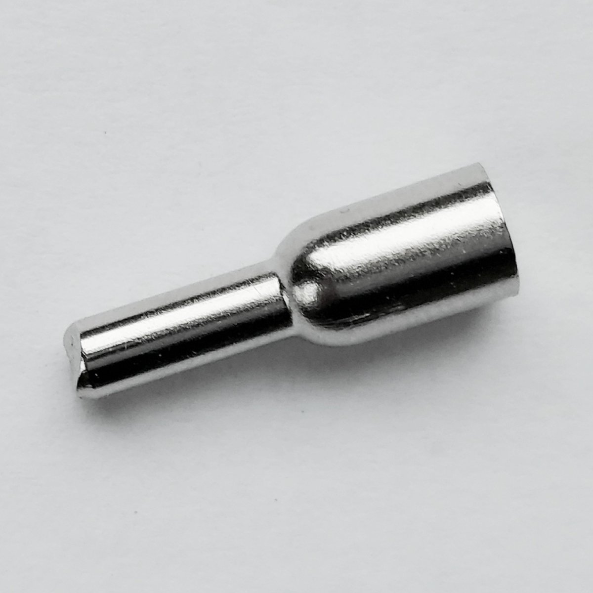 HardwareTuxford's tweet photo. Anyway, it's been a long time coming, but I am finally working on listing our latest item - these fully nickel-plated 3mm dia. plug-in shelf supports. A variation on our 3mm Galv for Glass studs, designed for wooden shelves instead. https://t.co/nEWAajWaPv