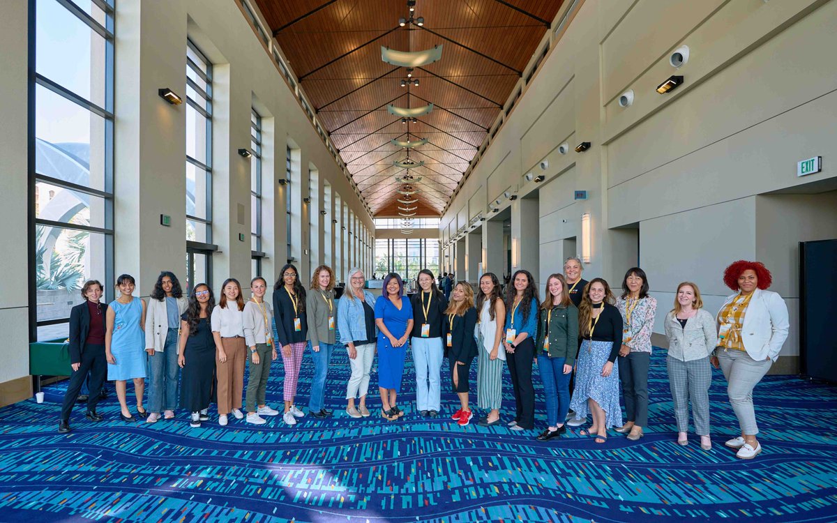 MPFNeuro's tweet photo. As Women's History Month comes to a close, we want to celebrate and express gratitude to all of the women around the world who have worked to advance scientific understanding, including all of the women at Max Planck Florida. Thank you! https://t.co/96EfGZyHfr