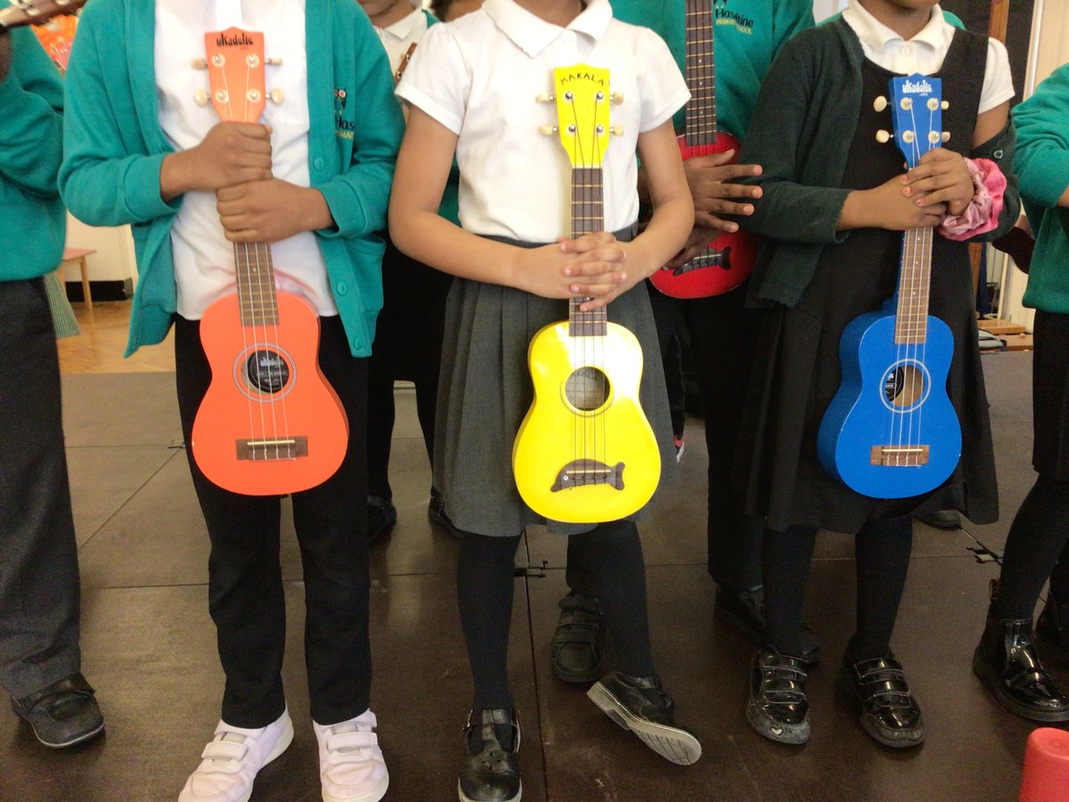 Showtime! A huge well done to our guitarists and all Year 3 pupils for your ukulele performance today. We are very proud of you. #youngmusicians