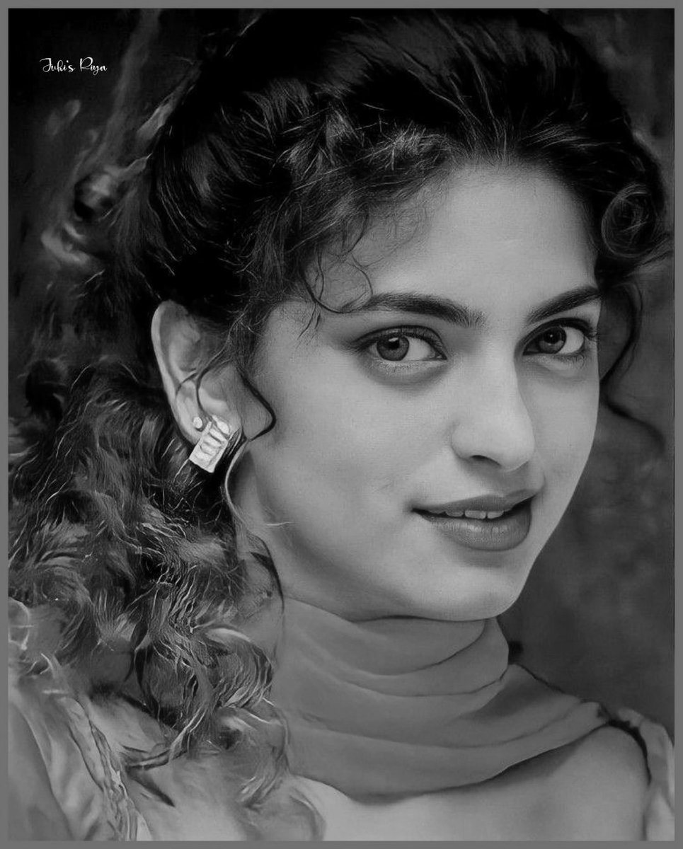 the_juhichawla's tweet photo. ๐๐๏ธ๐
@iam_juhi
#juhichawla #sidesmile https://t.co/yRllgxp4sk