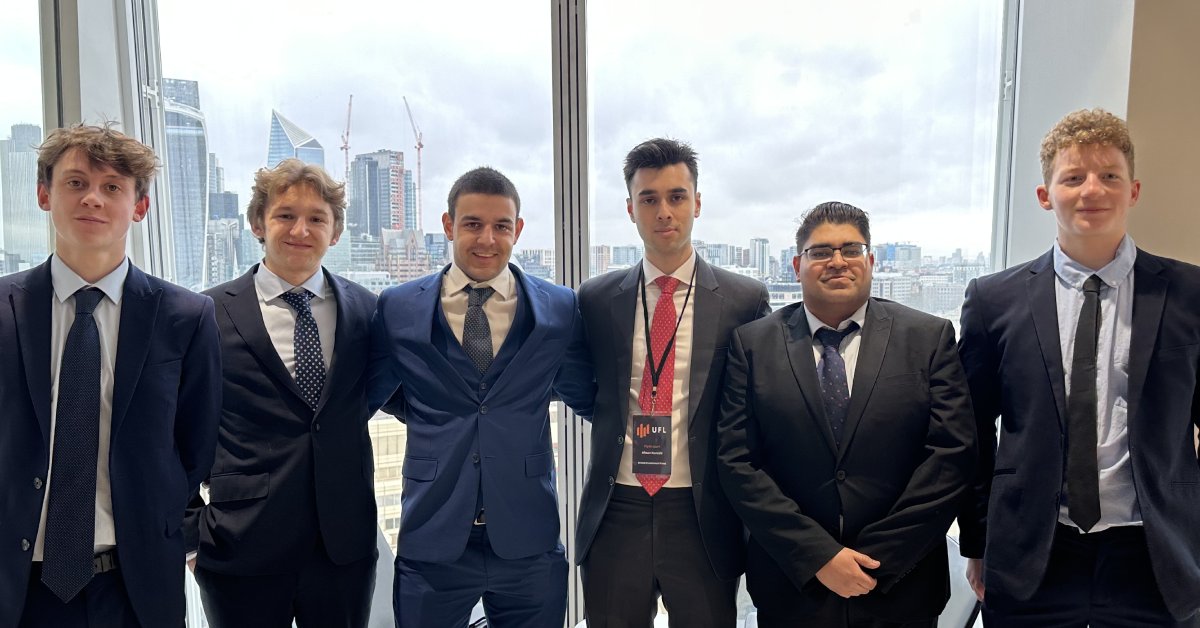 BristolUniEcon's tweet image. Exciting news! The student Investment society, Bristol Investment Fund (BIF) recently won the UK Finance League Stock Pitch Competition.

Congratulations! 🏆

👉 Read more fal.cn/3x0zF
#BristolInvestmentFund #UKFinanceLeague #StudyEconomics #UniversityofBristol