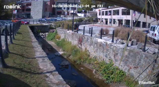 umbc_floodbot's tweet photo. Current Temp at Hamilton Str. Prkng Lot D on 03/30/2023, 12:00 is: 43.48. It feels like 39.63. Raining Probability 0.0. Rain Intensity : 0.0 The day is Clear #EllicottCity,#Flood,#Flashflood,#Floodbot,#AIConverse #UMBC Prototype/NSF GR#1640625 https://t.co/GLukgwfdkd