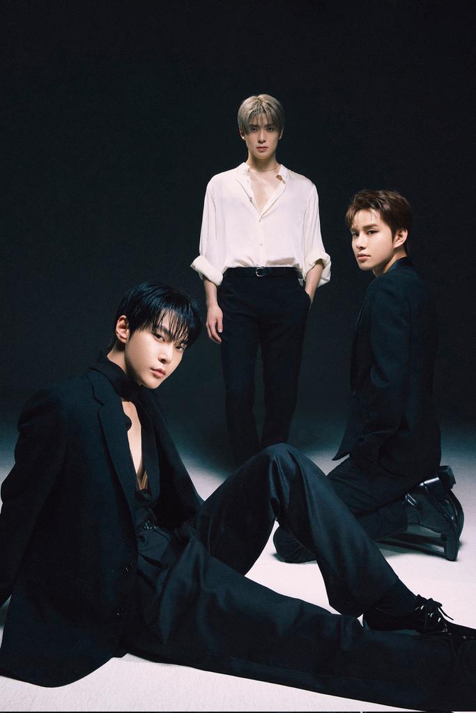 nctyzenbase's tweet photo. [OFFICIAL] 230331 #NCT #DOJAEJUNG The 1st Mini Album 'Perfume' - THE SCENT NOTES : Base Note ✨💚

【Perfume - The 1st Mini Album】
📆 17 April 2023
⏰ 16.00 WIB

#DOYOUNG #JAEHYUN #JUNGWOO 
#DOJAEJUNG_BaseNote 
#NCT_DOJAEJUNG 
#NCT #NCTU #NCT127
@nctyzenbase @nctyzenbase_ 🐰 https://t.co/olDU9Go8Wl