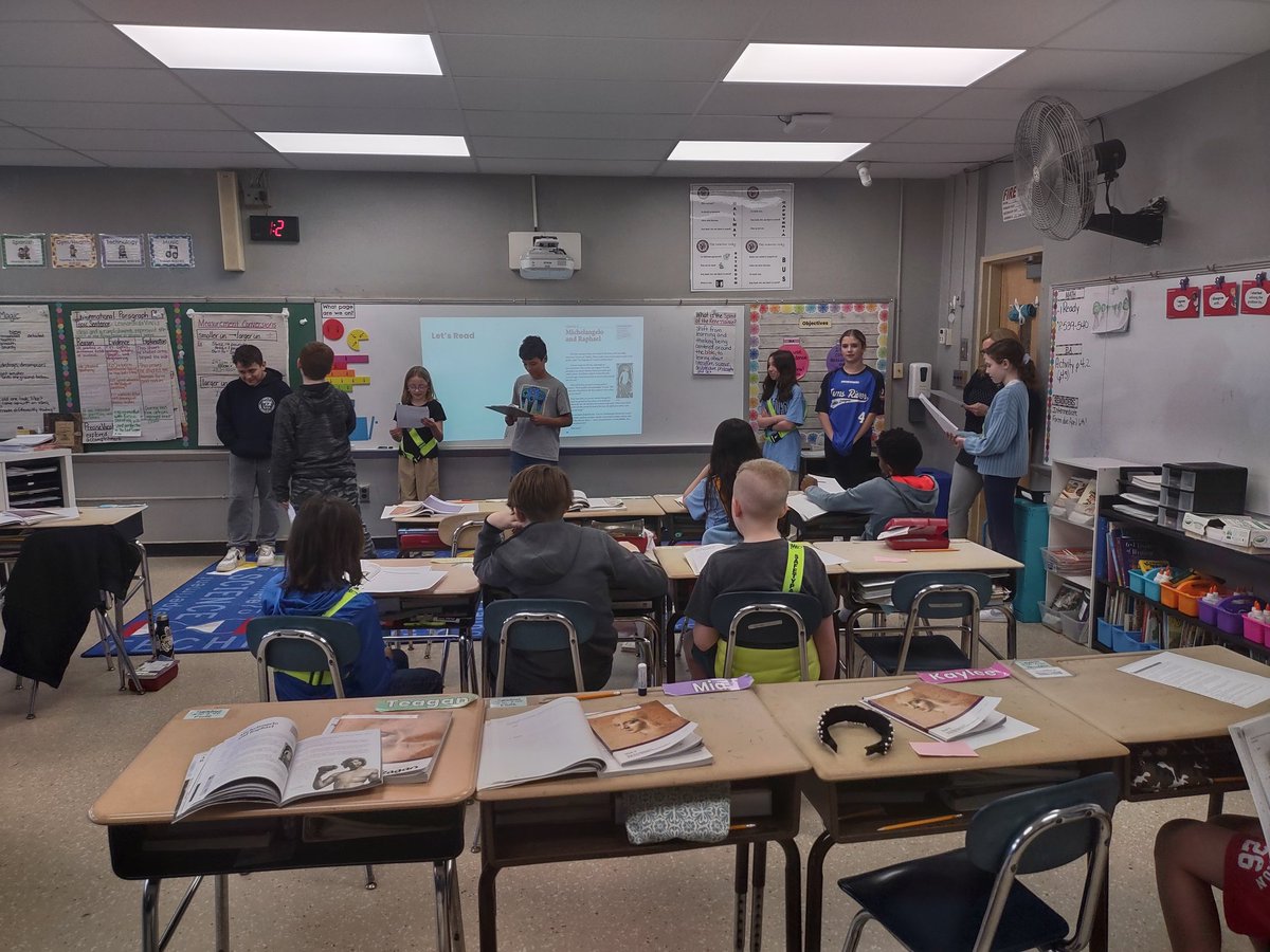 TRRSWashington's tweet image. Students learn to make inferences about the artistic achievements of Michelangelo and Raphael by working collaboratively to complete a dramatic reading.
#IgniteExcellence
#TheWarriorWay