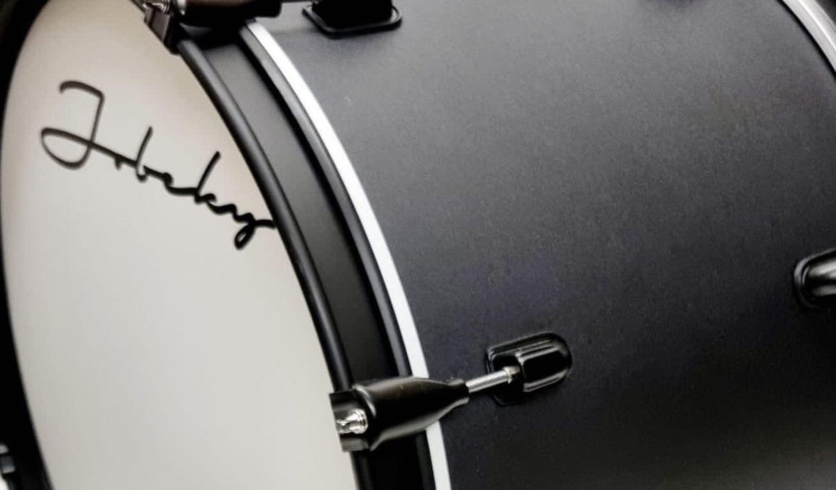 jobekydrums's tweet photo. Matt black electronic kit with black cymbals and a @pearl_drums mimic pro module being collected today #electronicdrums #edrums #drumkit #drummodule #pearlmimicpro #drumset #quietdrumming #jobeky #pearlmimic #meshheads https://t.co/ct8QXdlYZU