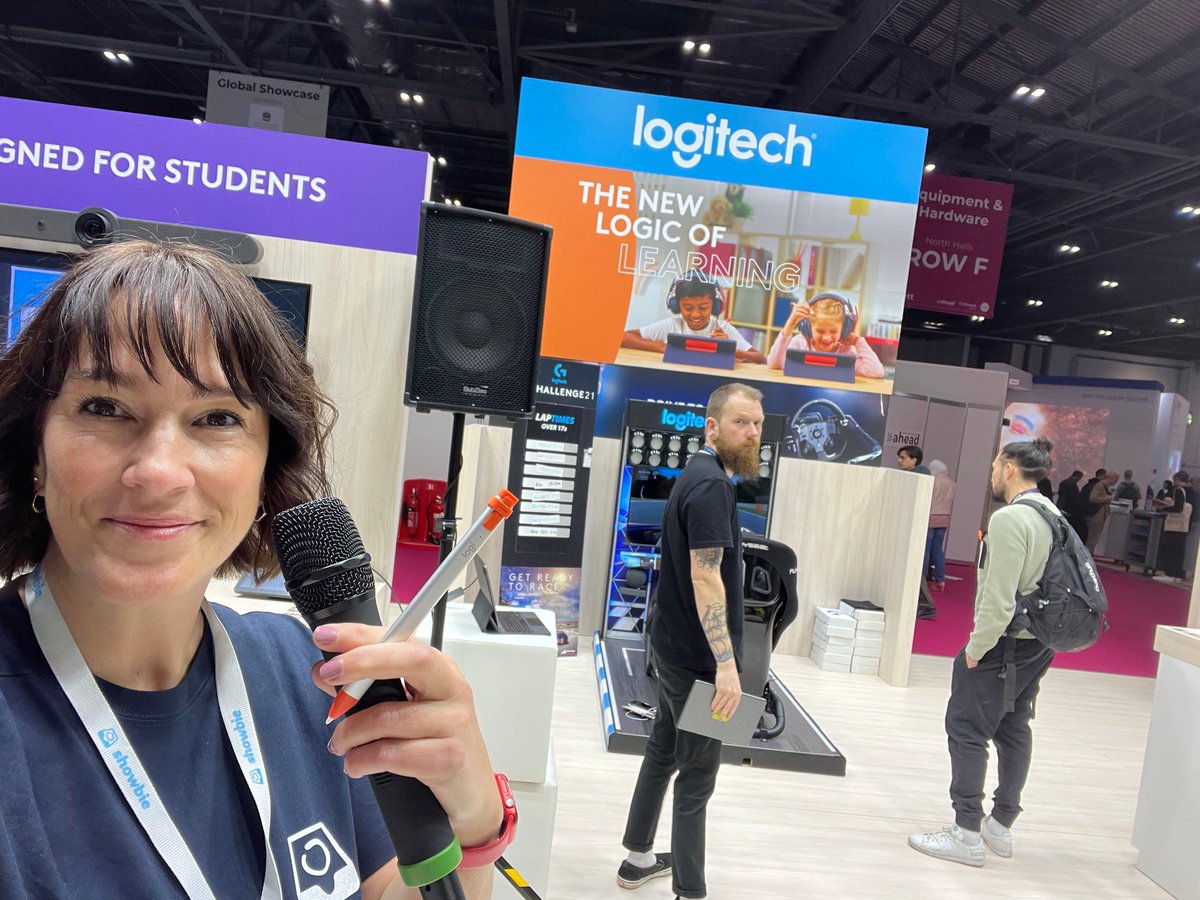 hcccroskery's tweet photo. Loved presenting on the #Logitech stand today, demonstrating how using #iPad #logitechcrayons and #Showbie can easily support the DNA of Learning! #directinstruction #independentpractise #highqualityfeedback #integratedassessment #educationessentials https://t.co/3sNCN8PW8C