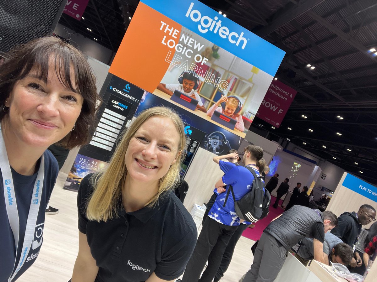 hcccroskery's tweet photo. Loved presenting on the #Logitech stand today, demonstrating how using #iPad #logitechcrayons and #Showbie can easily support the DNA of Learning! #directinstruction #independentpractise #highqualityfeedback #integratedassessment #educationessentials https://t.co/3sNCN8PW8C