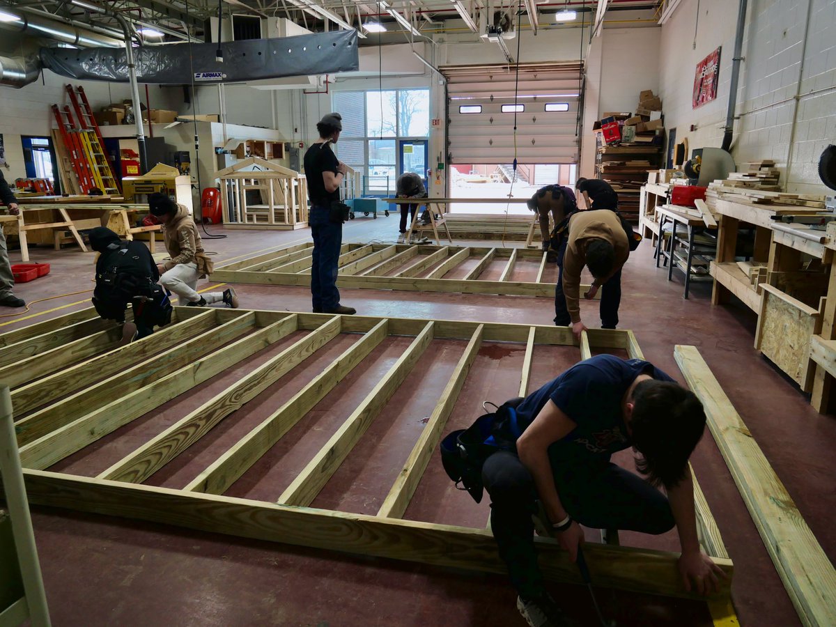 LRTC4ME's tweet photo. Shed season is upon us in Carpentry I and we can’t wait to see how this batch turns out! 
🪵🪚🔨

#mainecte #learningbydoing #lrtc https://t.co/vZQLv3afSs