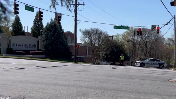 wsoctv's tweet photo. CAMPUS SHOOTING: Chopper 9 Skyzoom is overhead as police investigate a shooting at Forsyth Tech in Winston-Salem. Watch LIVE --> https://t.co/SxI1Vgeese https://t.co/aStdiMGyL8
