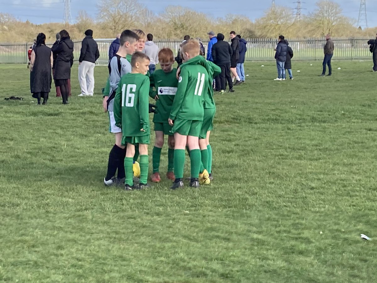 Team talk 🥰<a href="/AmyBills_Edu/">Amy Bills FCCT</a> <a href="/DMAT_CEO/">Michael Cowland FCMI</a> <a href="/CoventryMAT/">The Diocese of Coventry Multi Academy Trust</a>