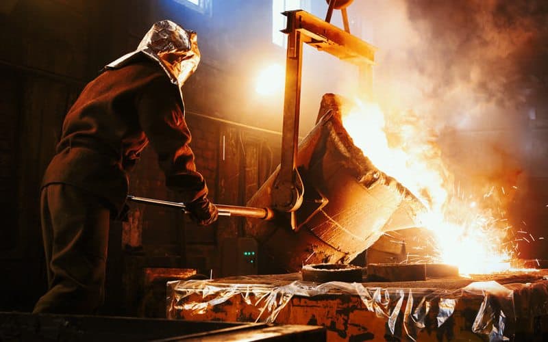 rumbominero's tweet photo. #Minería
GRUPO DE #FUNDICIONES CHINAS FIJA PRECIO GUÍA TC/RC DE COBRE PARA SEGUNDO TRIMESTRE 2023 EN 90 DÓLARES/T
Nuevos #precios son inferiores a la previsión de 93 dólares por tonelada y 9,3 centavos por libra para el primer trimestre de este año.
https://t.co/eEHYnRe0Kf https://t.co/TV0tCt0dGT