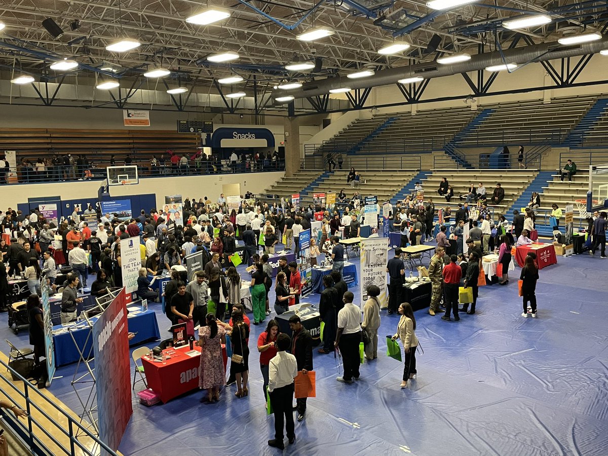 Houston ISD CTE (@hisdcte) on Twitter photo <a href="/HoustonISD/">Houston ISD</a> <a href="/HISDCTE/">Houston ISD CTE</a> <a href="/HISDCTEadvisors/">HISD CTE Advisors</a> learning today earning tomorrow #hire #Job #class2023 <a href="/HoustonISD/">Houston ISD</a> <a href="/HISDCTE/">Houston ISD CTE</a> <a href="/HISDCTEadvisors/">HISD CTE Advisors</a> learning today earning tomorrow #hire #Job #class2023