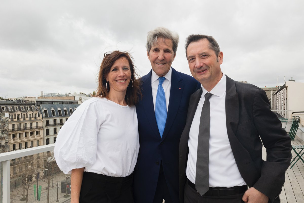 <a href="/ClimateEnvoy/">Climate at State</a> <a href="/SolarPowerEU/">SolarPower Europe</a> @ser_enr 🙏We are honored to have welcomed you in our offices in Paris. 
Thanks again for this important discussion on #climatechange and #renewableenergy development!