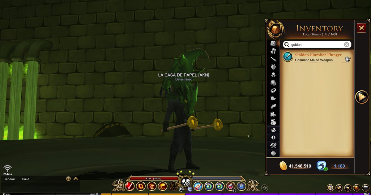 #GoldenPlumberPlunger OMG! After dropping Frogzard's Head all the luck in the world jumped to my side and 1 day later I drop GoldenPlumberPlunger
#AQ3D