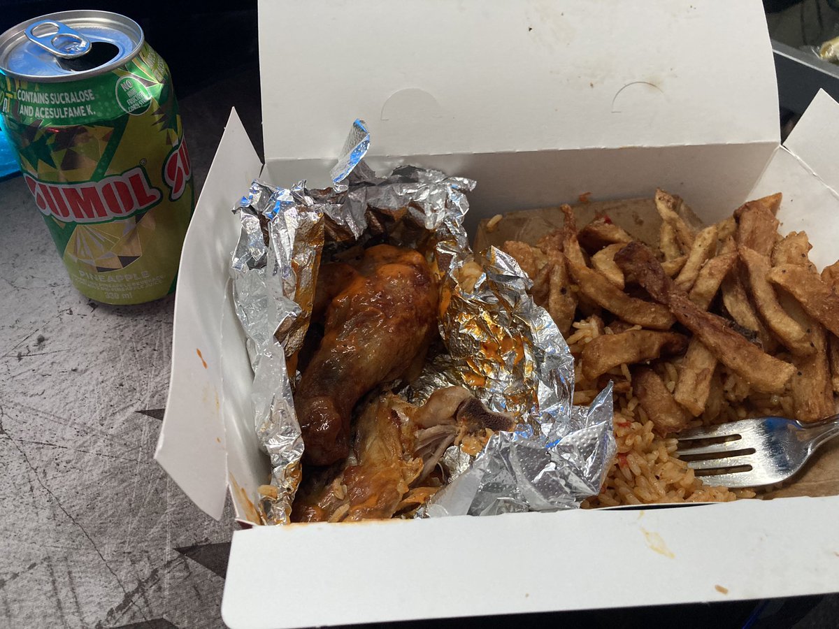 ThisisBreona's tweet photo. I want to thank Portuguese piri piri chicken for existing and the restaurant the opened up 5 minutes from my house. https://t.co/klAUjyW7mA