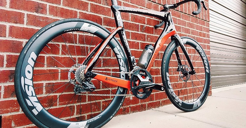 NVIDIAworkstatn's tweet photo. Watch how @PredatorCycling, a manufacturer and designer of high-end custom carbon fiber bicycles, uses Lenovo @ThinkStations and NVIDIA solutions to create 1:1 digital twins of their products to streamline their manufacturing and design process.
