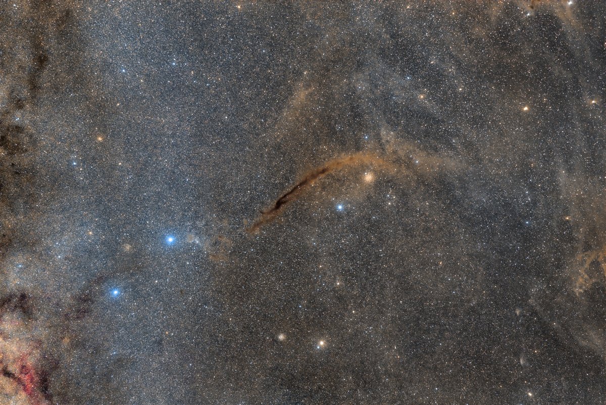 shreerangp's tweet photo. NGC 4372 and the Dark Doodad π¨βππ©βπ
#SpaceForce #space #spaceX #astronomy #AstronomyClub #NASASocial #NASA #ISRO #ASTRO #astrology #NASAatHome #Explore #wallpaper #ThursdayThoughts https://t.co/07q7hK3lBr