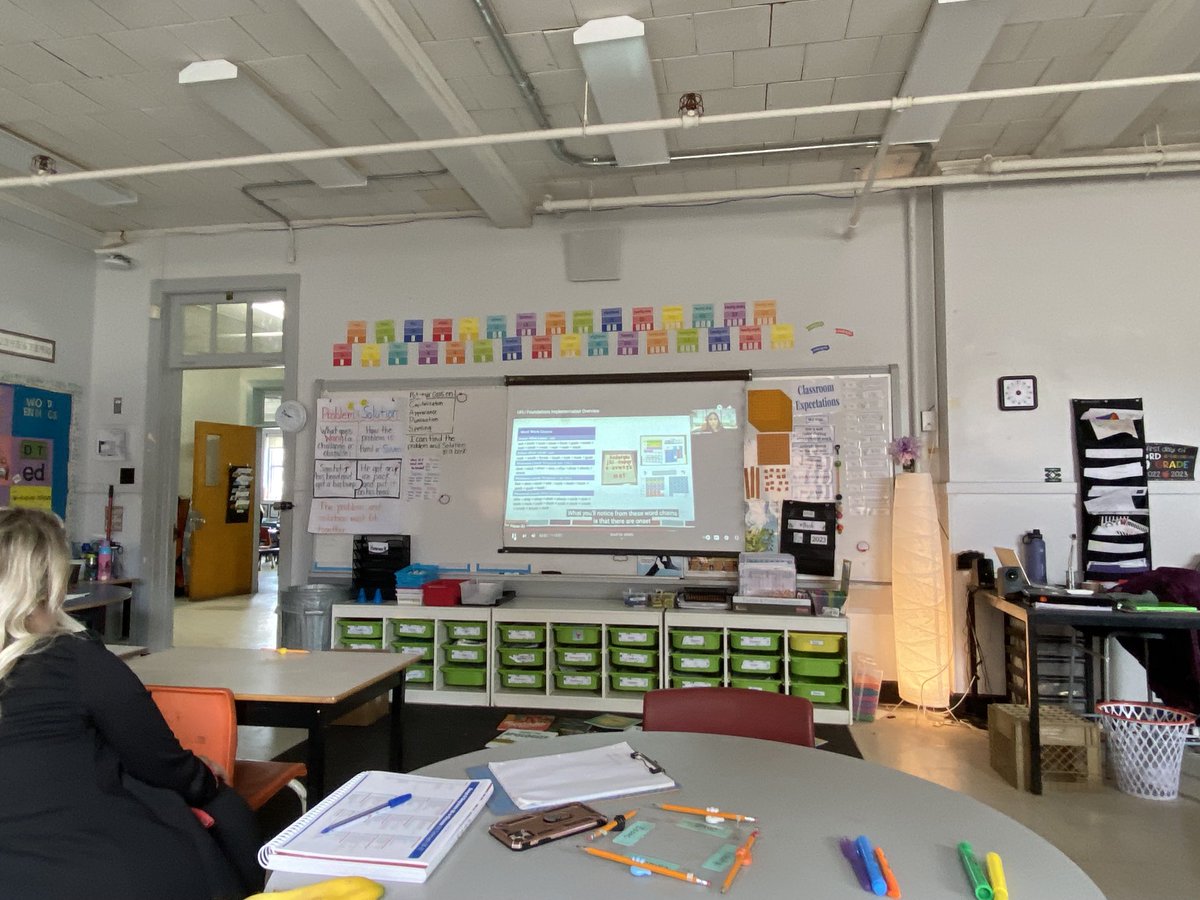 Kelly Christie tweet media