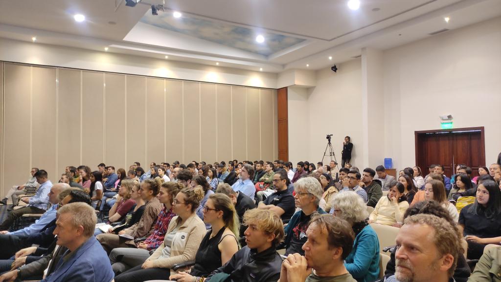 🎓 UTPL (@utpl) on Twitter photo 🌎🌱 #Simposio ecuatoriano-alemán "Biodiversidad frente al cambio global: consecuencias para los ecosistemas"
Un encuentro donde se debate sobre los desafíos que se enfrentan en la búsqueda de proteger y conservar la #biodiversidad en el contexto del #cambioglobal 🤝👏 🌎🌱 #Simposio ecuatoriano-alemán "Biodiversidad frente al cambio global: consecuencias para los ecosistemas"
Un encuentro donde se debate sobre los desafíos que se enfrentan en la búsqueda de proteger y conservar la #biodiversidad en el contexto del #cambioglobal 🤝👏