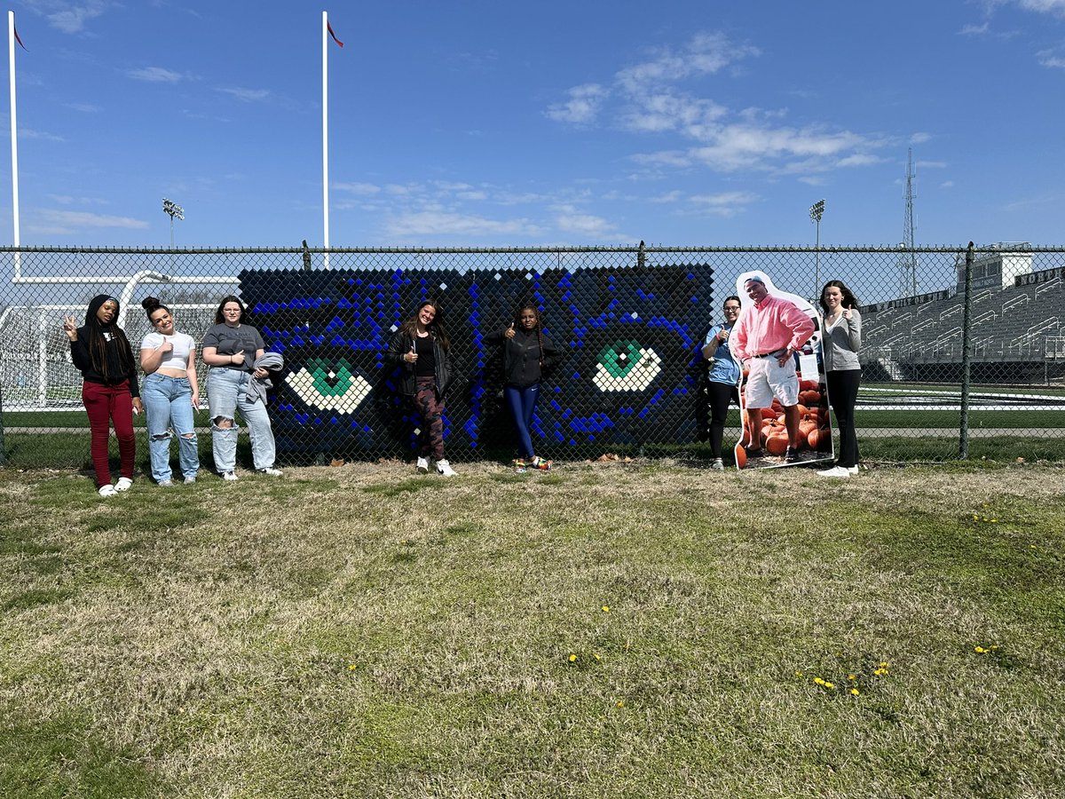FZNTennis2026's tweet photo. #FlatSutton with Advanced Leadership Class. Visited the new turf, Panther eyes, wiping tables in the cafeteria. https://t.co/ljSws4aCdo