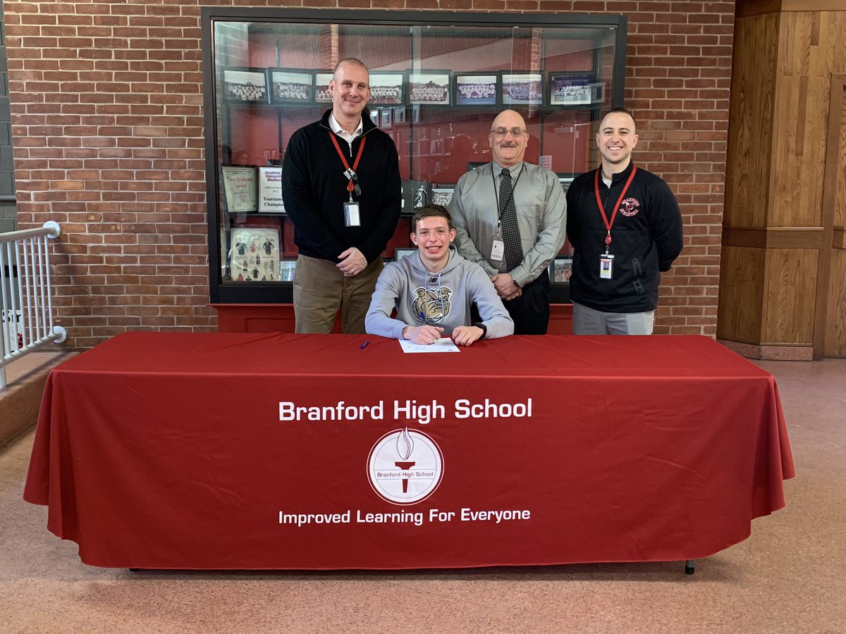 Congratulations to 🅱️ Seniors Allie Bietz and Colin Donahoe signing their letters of intent earlier today!

Allie will be playing Volleyball at Regis College 🏐 

Colin will be running XC/Track at Bryant 🏃‍♂️

We are so proud of you, well done Hornets! 

<a href="/BHS_Hornets/">Branford High School</a>