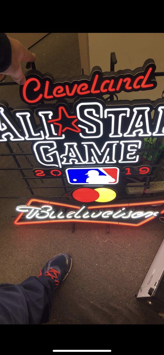 DealerTip's tweet photo. Cleveland 2019 MLB All star game Budweiser bar sign $500. #hardtofind #beer #budweiser #mlb #openingday #allstar #allstar2019 #cleveland #clevelandindians #clevelandguardians #baseball #indians #guardians #budweiser #manroom #mancave #sign https://t.co/G5eCDlqitc