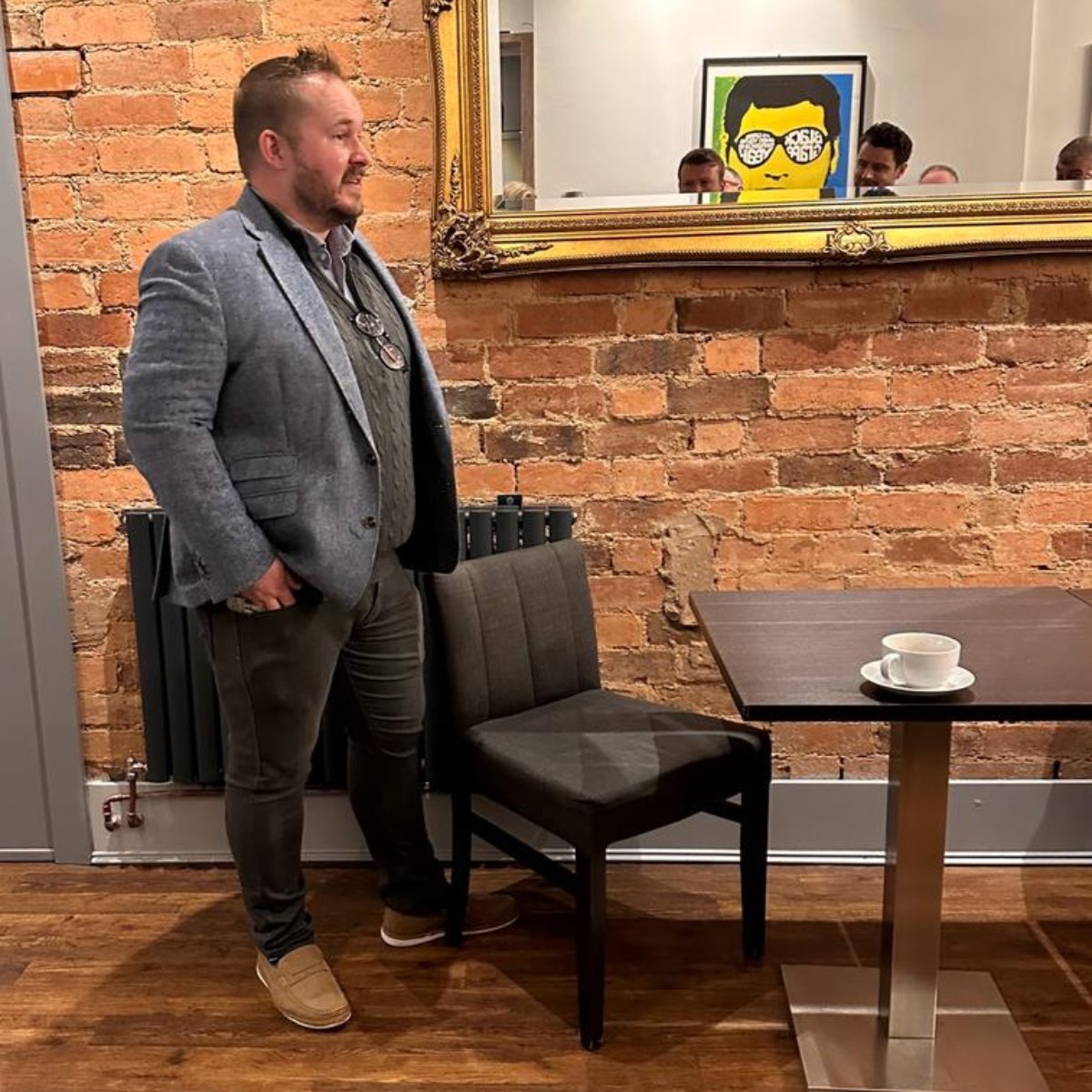 EDGE_Creative's tweet photo. Our Creative Director Louise and our Managing Director Mark started today in the best way, at the @greenglee networking breakfast hosted at PRIMITIVO and sponsored by @haineswatts.

Thank you to Duncan Wise for the invite!

#NetworkingBreakfast #Networking #Business https://t.co/NEUivkavym