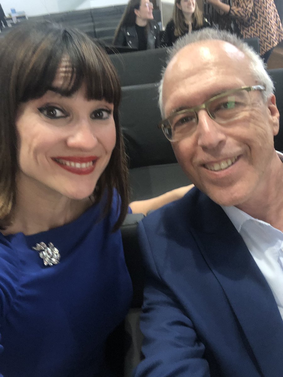 En la #FundacionCOFARES con <a href="/_IreneVilla_/">Irene Villa ☮️</a> en la presentación de su libro <a href="/botimaz/">Emilio Martinez Imaz</a> <a href="/SofiaAzcona/">Sofia Azcona Sanz</a> <a href="/mvillanueva001/">Maria  Luisa</a> <a href="/Cofares/">Cofares</a>