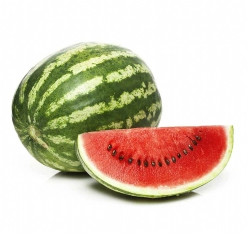 Arkadaşlarımla yaptığım değerlendirme sonucunda, resimde görülen meyvenin açık ve net olarak Mango olduğuna oy birliğiyle karar verdik...