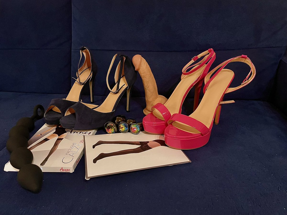NikitaPink_CD's tweet photo. My latest stuff can't wait too try them AllβΊοΈπ₯° #sissystuff #sissyfordaddies #crossdress #highheels https://t.co/JmnrWYmJkz