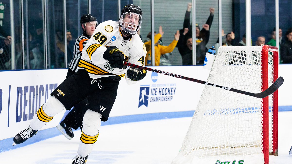 Toledo Walleye (@toledowalleye) on Twitter photo 🚨 PLAYER ANNOUNCEMENT 🚨
We've signed forward Ty Enns from <a href="/AdrianCollege/">Adrian College</a> to an amateur tryout.
👉 bit.ly/3lUQxhu 🚨 PLAYER ANNOUNCEMENT 🚨
We've signed forward Ty Enns from <a href="/AdrianCollege/">Adrian College</a> to an amateur tryout.
👉 bit.ly/3lUQxhu