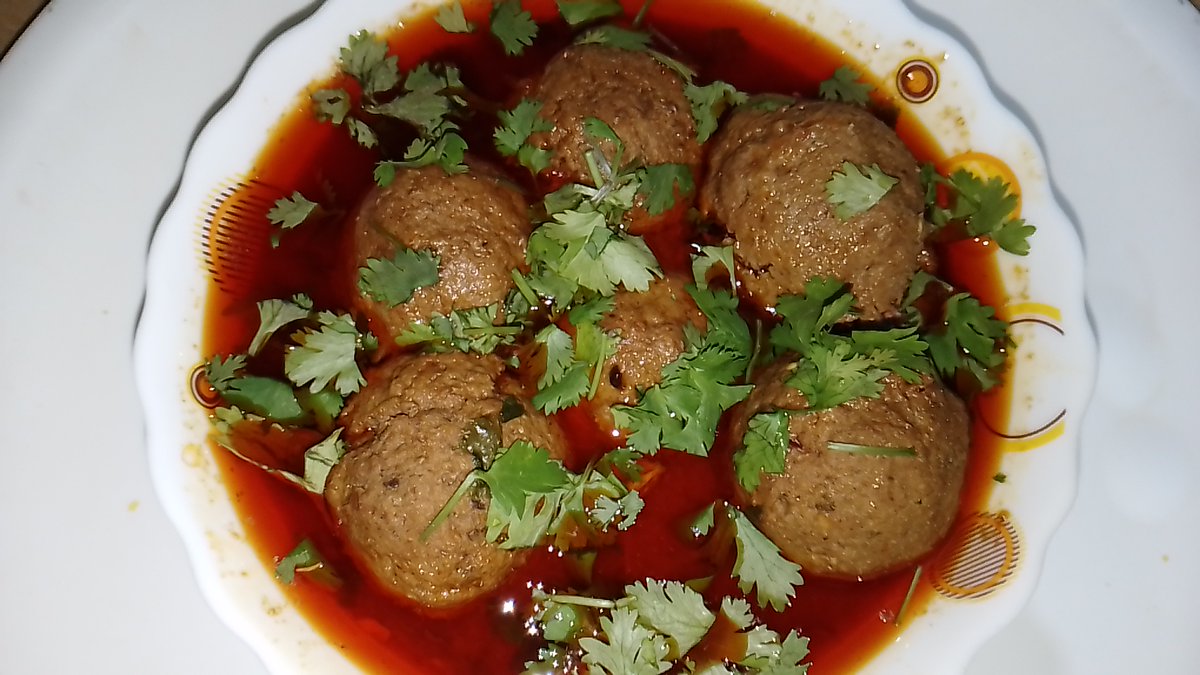 Ammakakitchen1's tweet photo. Bharti Wale Koftay ka Salan | Meatball Curry Recipe |Restaurant Style Kofta Curry- AKK https://t.co/EkI6VtawMd 

#ammakakitchen1 #11thHour #ShaheenShahAfridi #YumnaZaidi #LakkiMarwat #TATAIPL2023 #KhairKhwah #InvestinFamilyPlanning #yt
#crazyvideos #wtfvideos #fights #hoodfights https://t.co/cCf1DLOSMV