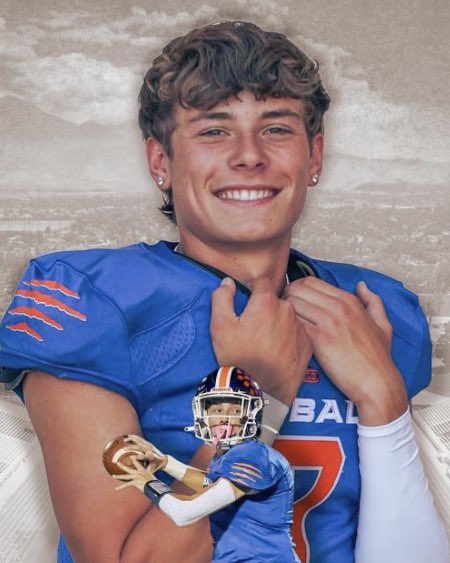 lionsFB4A1's tweet photo. @jayden_mckey Congrats to Jayden Mckey of Kimball HS for making the North team! @BlackHatFootbal @Quade1095 https://t.co/GhztH8VKUw