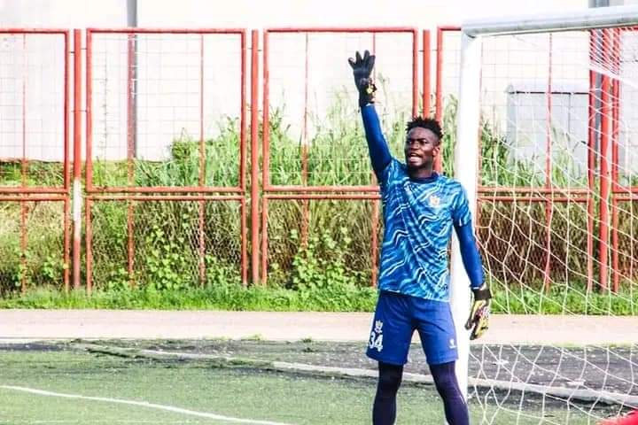 insua00's tweet photo. Another Goal keeper you keep watching for this season NPFL23 Osayi Kingdom of Doma United 🔵⚪ he make a great save for his team to earn a point in Akure 

#EdoBlood
#NPFL23 https://t.co/ozBMpbFwpq