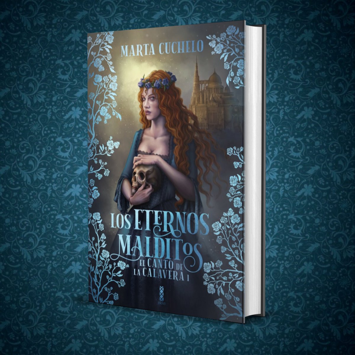 ¡Aquí está la portada para físico de LOS ETERNOS MALDITOS!
Espero que os encante tanto como a mí. Han sido meses de trabajar en ella, dar todos e mí y ser en exceso perfeccionista 😂, pero estoy muy contenta con el resultado y ya no aguantaba las ganas de enseñarla!
¿Os gusta?👀
