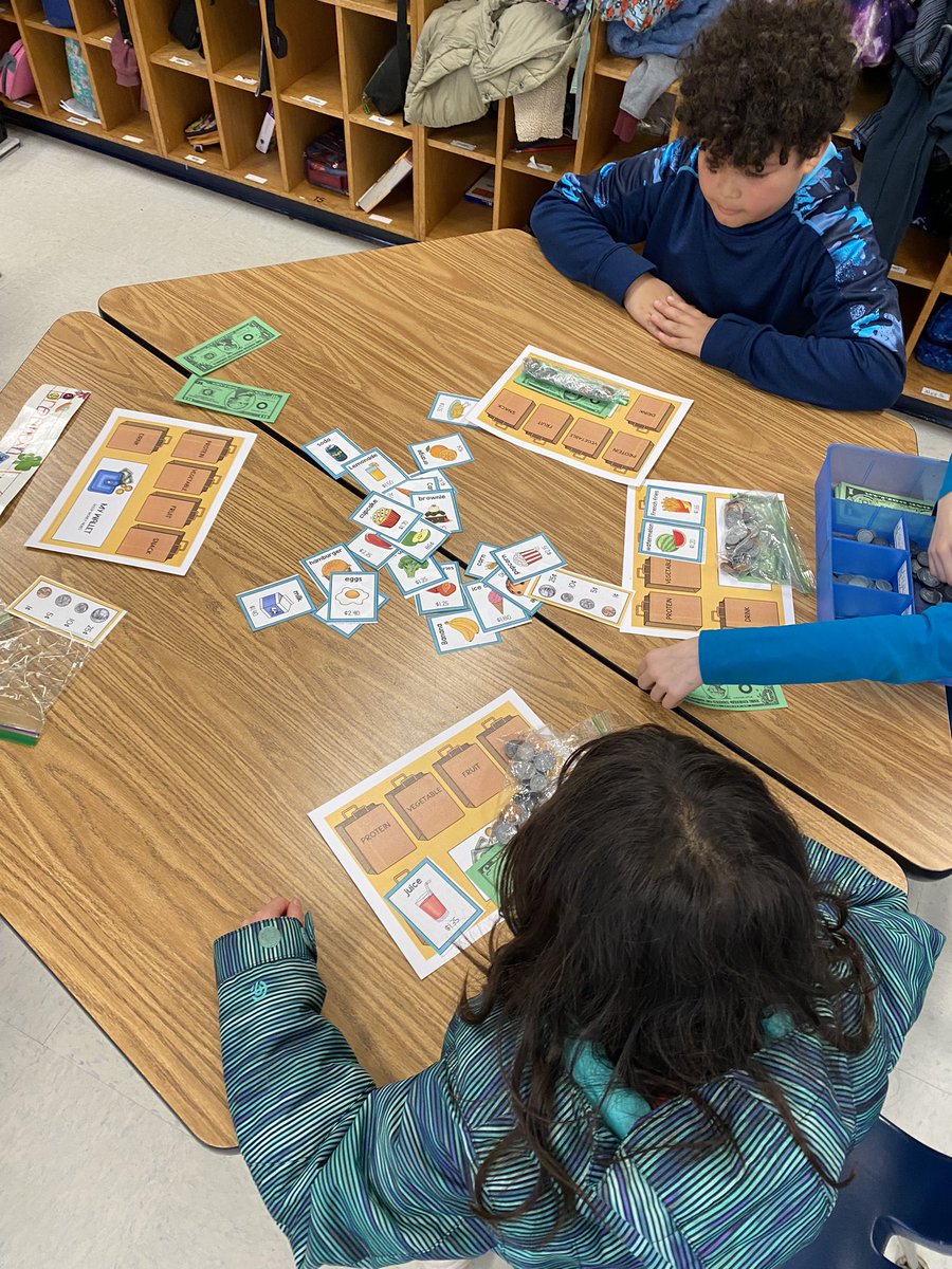 Mrs. Nguyen tweet media