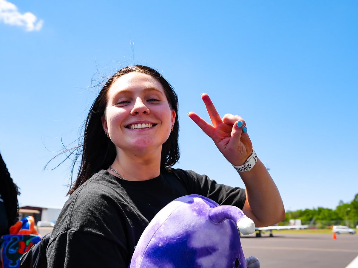 ✌️GNV 
🛬 Pittsburgh, PA

#GoGators | #WeChomp